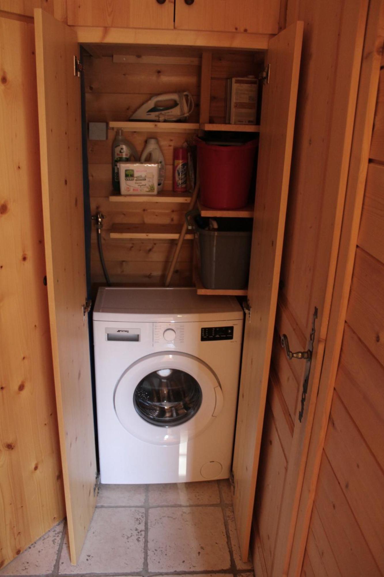 Cosy 4 Bedroom Chalet With Hot Tub Saint-Marcel  Exteriör bild